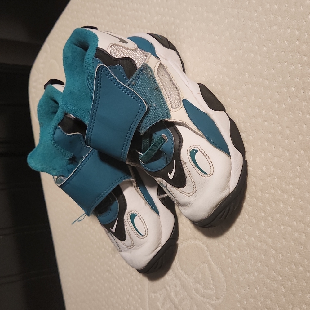 Boys Nike Shoes